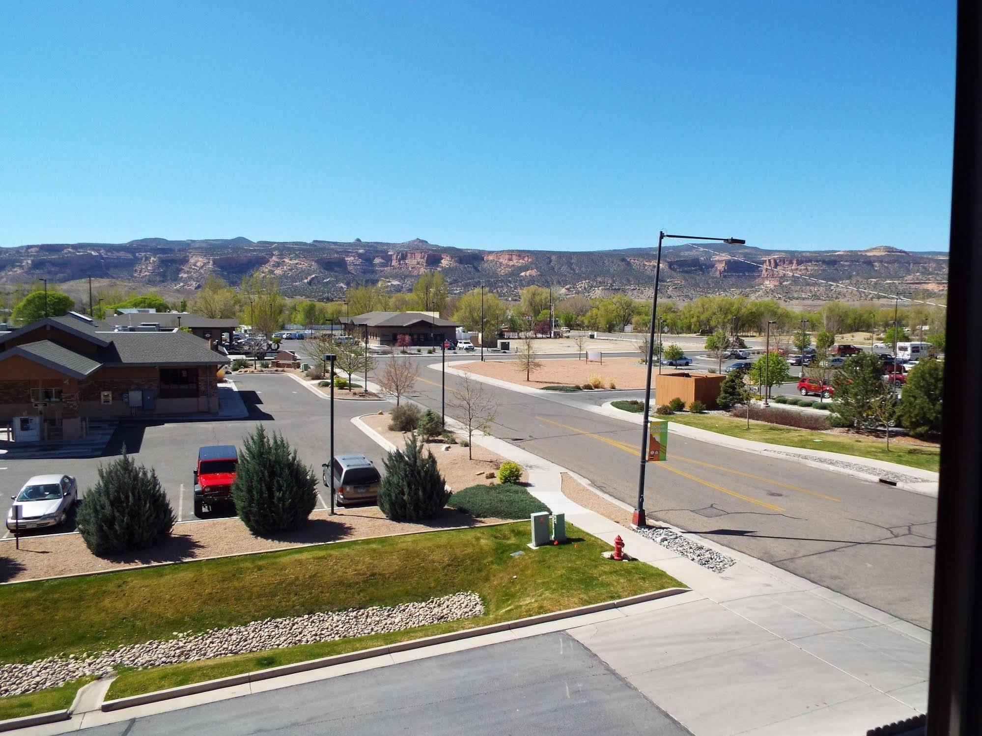 Comfort Inn & Suites Fruita Luaran gambar
